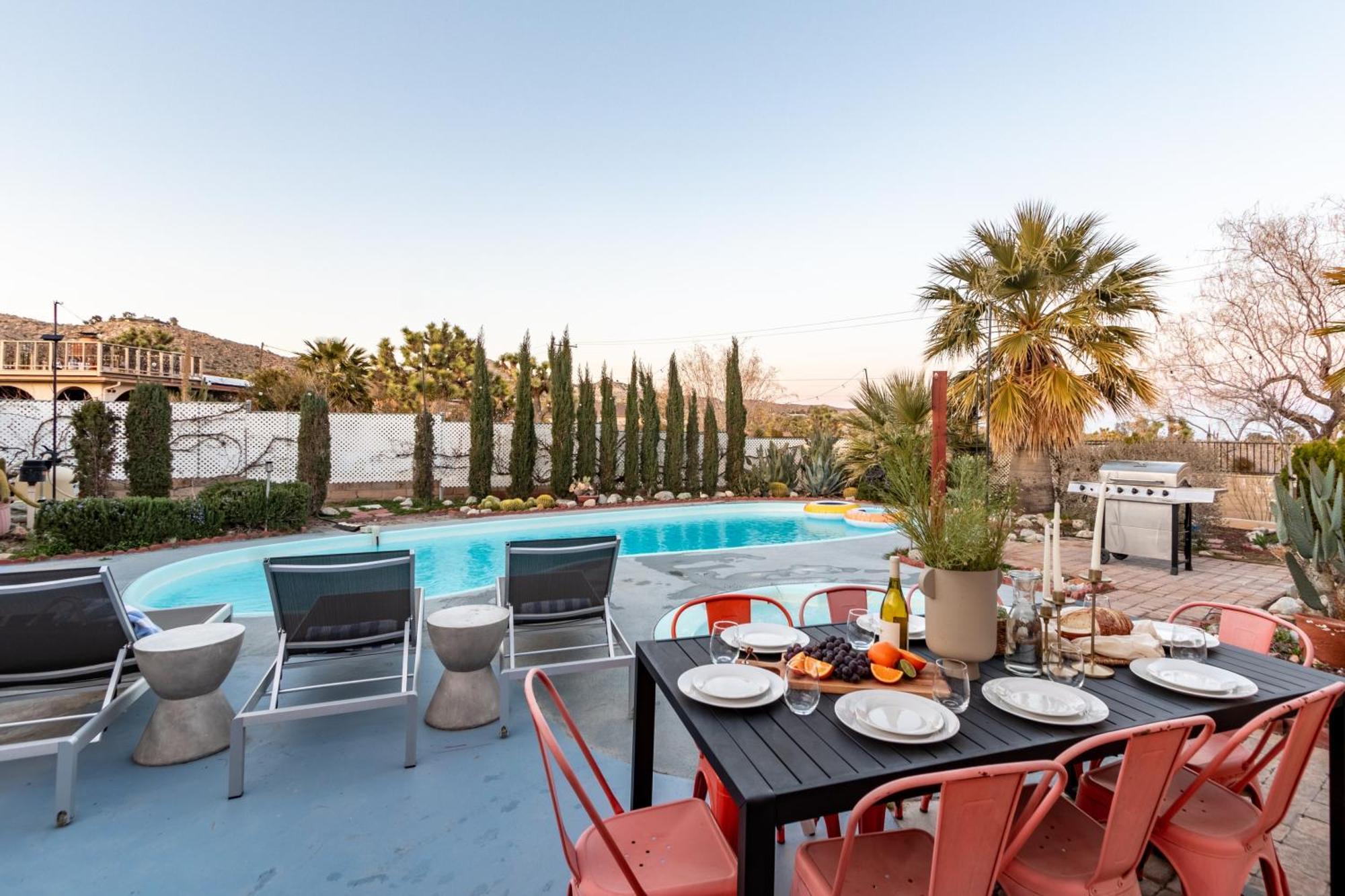 Archie By Avantstay Desert Retreat W Courtyard Edge Of Joshua Tree ยุคคาแวลลีย์ ภายนอก รูปภาพ